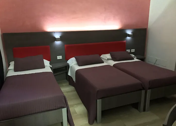 Center 2 Hotel