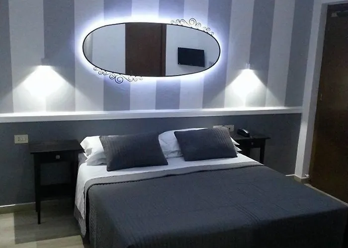 Center 2 Hotel Rome