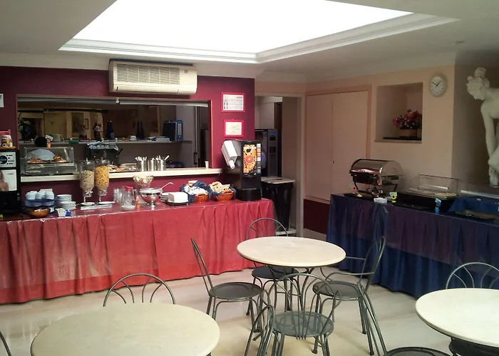 Center 2 3* Roma