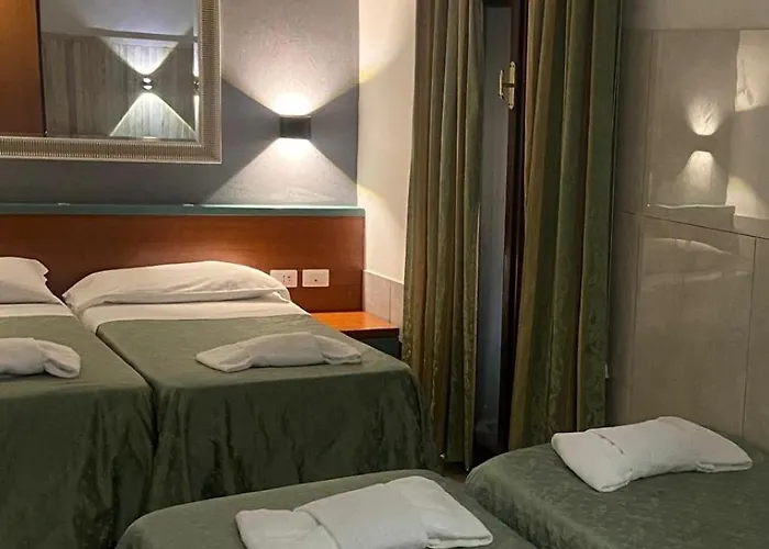 Center 2 Hotel