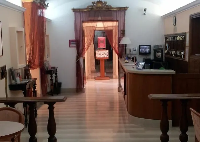 Center 2 3*